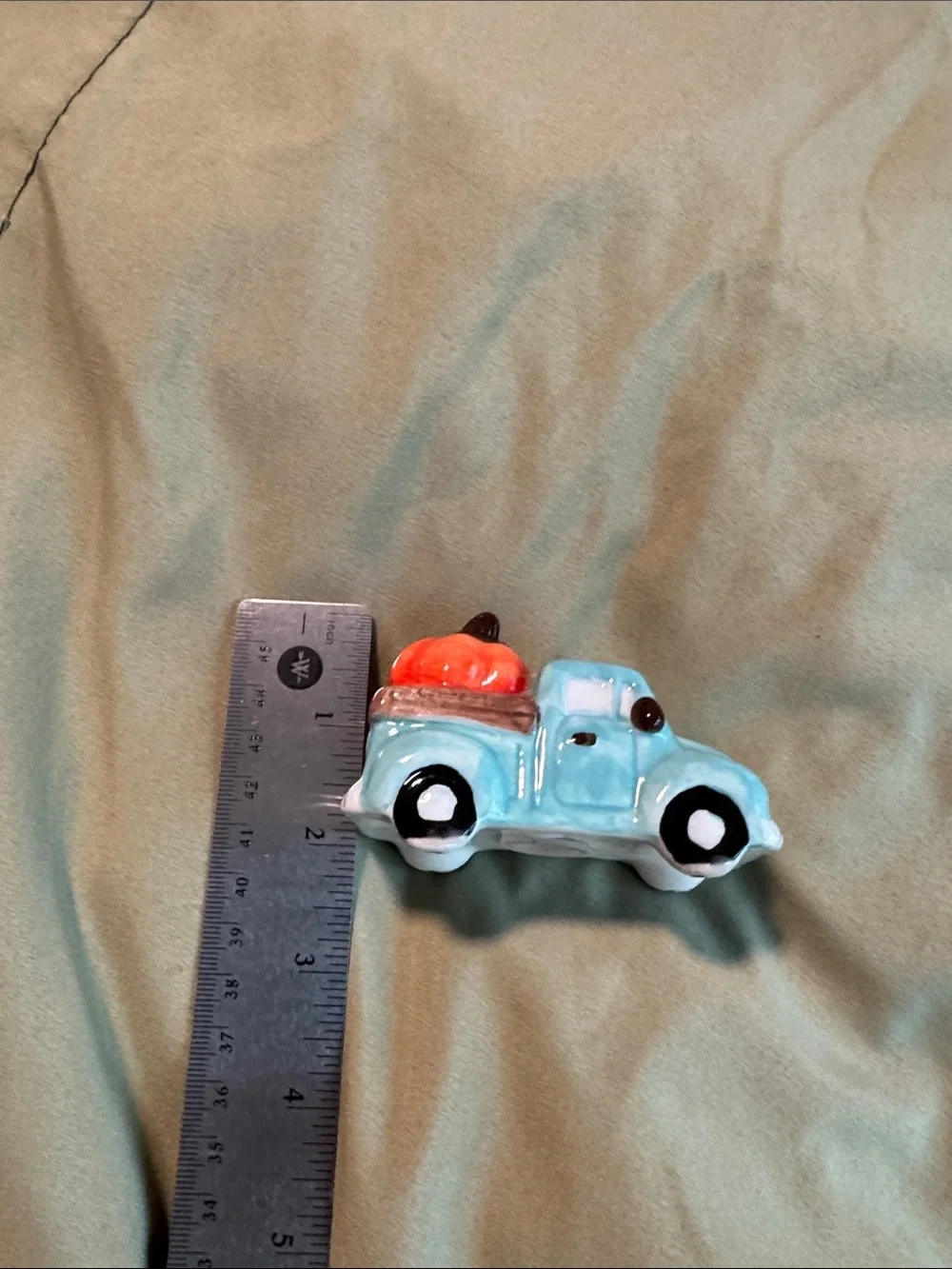 Fall Truck Salt and Pepper Pumpkin Blue Green